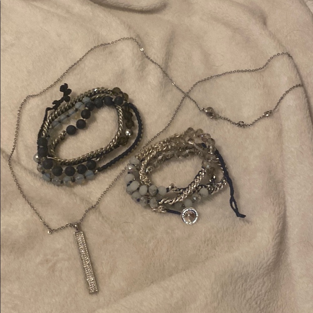Chloe + Isabel 3 piece bundle